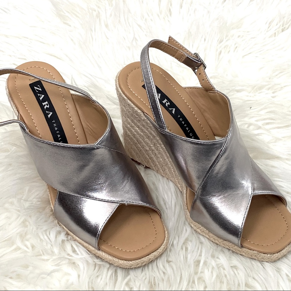 Metallic Silver Wedge Espadrille style Sandals 6.5